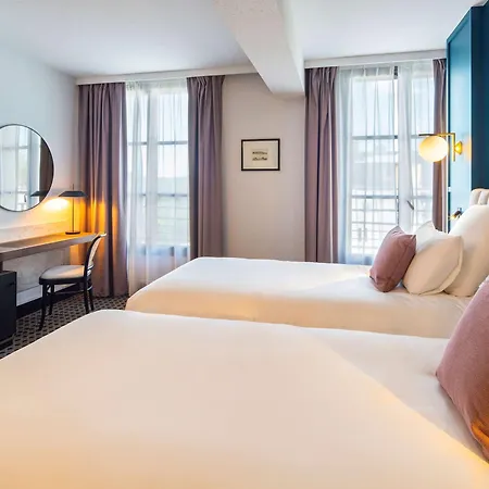 Mercure Versailles Chateau Exterior photo